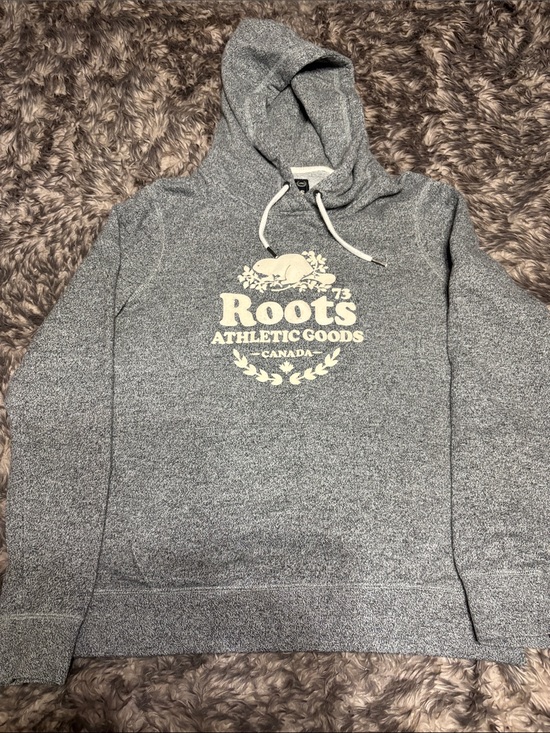 Roots Other - Vintage Roots Heather Gray Pullover Hoodie with Cream Logo